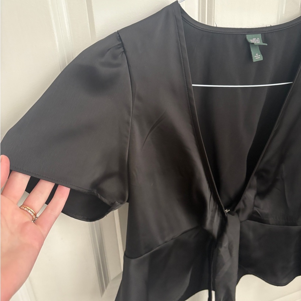 Wild Fable Black Tie Top - Picture 5 of 7